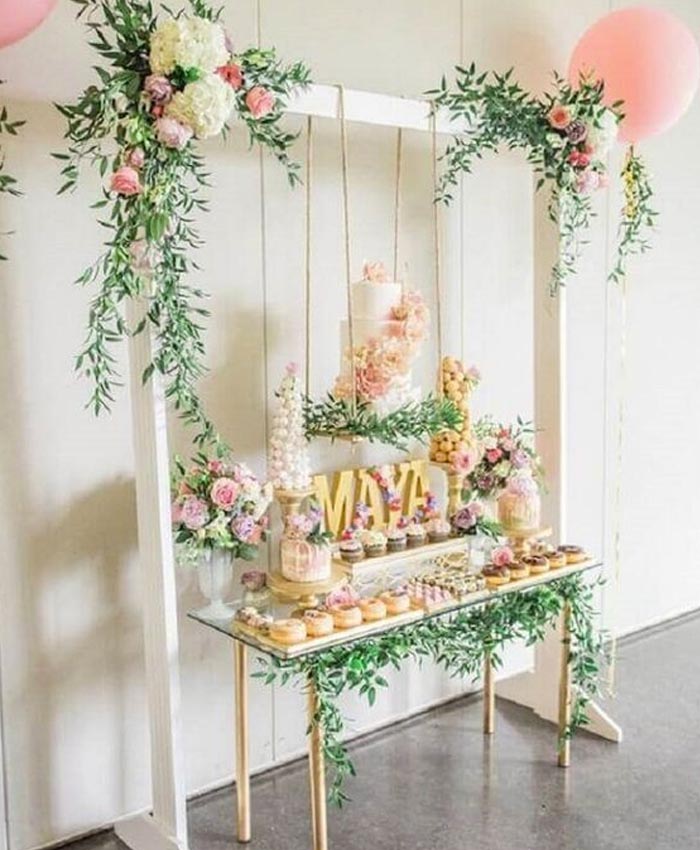 Chá de bebê de menina mesa decorada - Bebê e tal